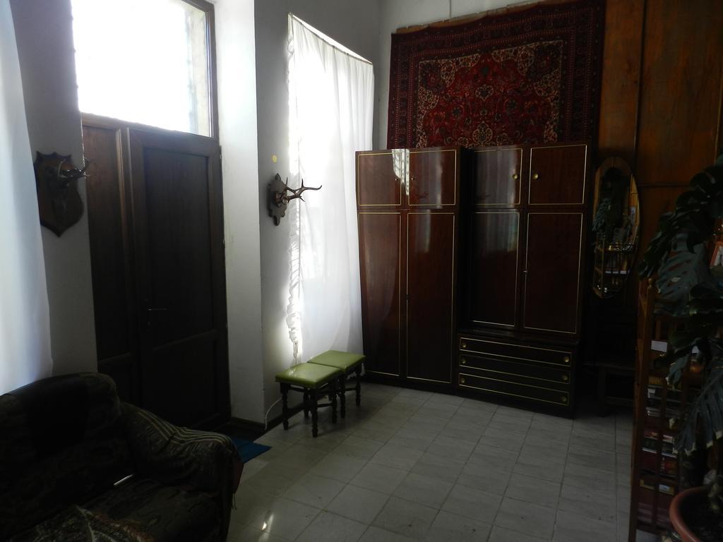 Apartment Retro Tbilisi Buitenkant foto