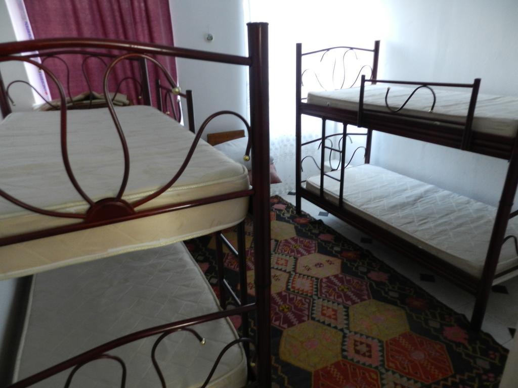 Apartment Retro Tbilisi Buitenkant foto